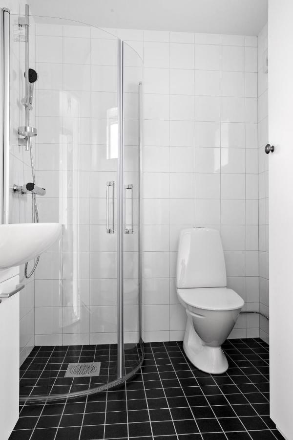 Skaergardsbyn Hotell Sankt Anna Esterno foto