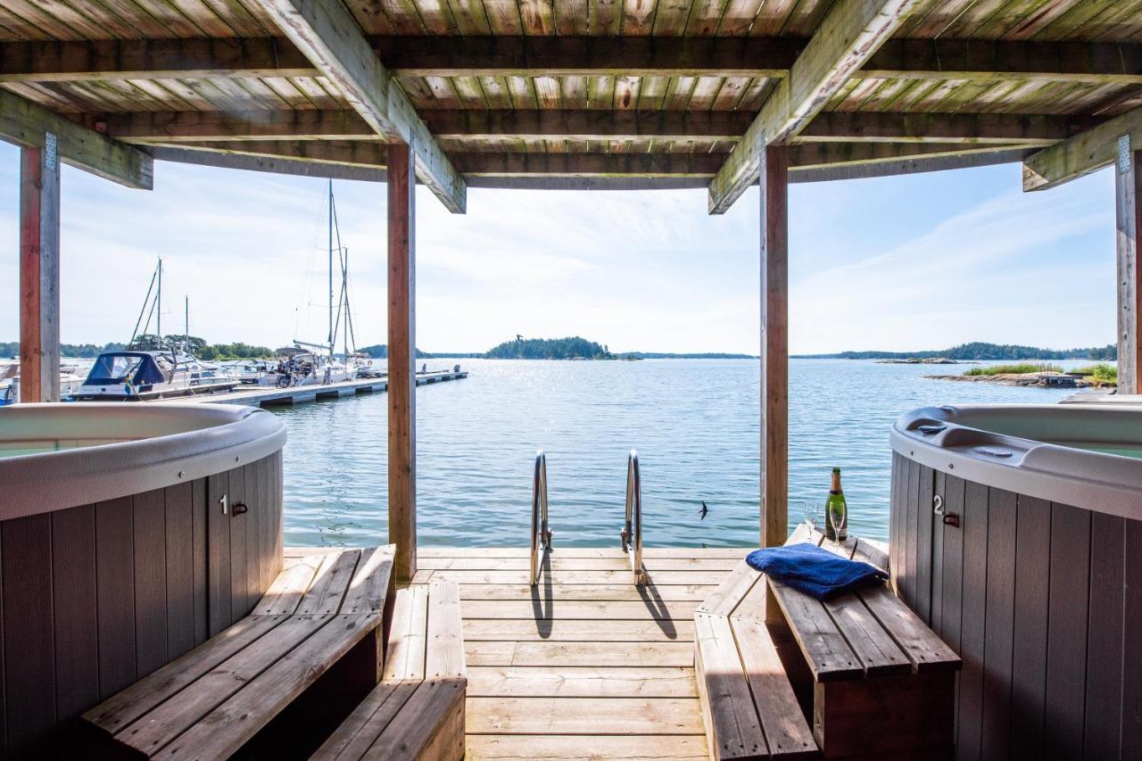 Skaergardsbyn Hotell Sankt Anna Esterno foto